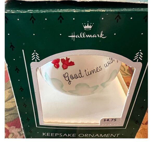 Vintage Hallmark Keepsake Ornament. 1985. “Good Friends” w/ Box. Rare! - Picture 7 of 7
